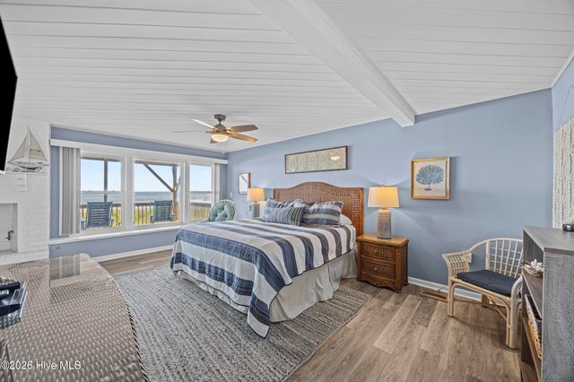 5127 W Beach Drive, Oak Island, NC 28465