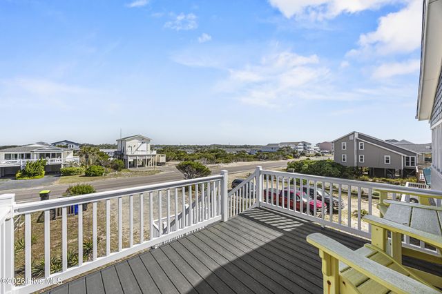 5127 W Beach Drive, Oak Island, NC 28465