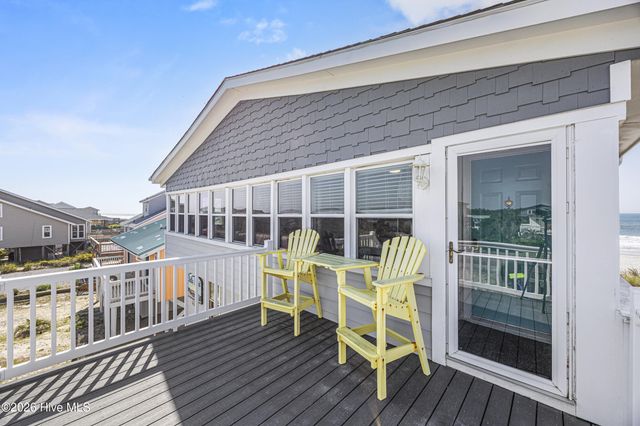 5127 W Beach Drive, Oak Island, NC 28465