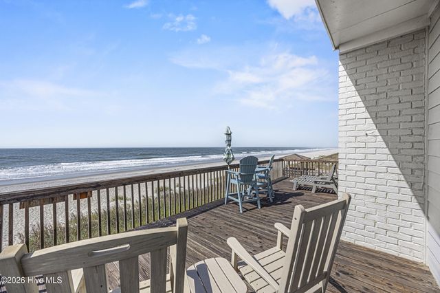 5127 W Beach Drive, Oak Island, NC 28465