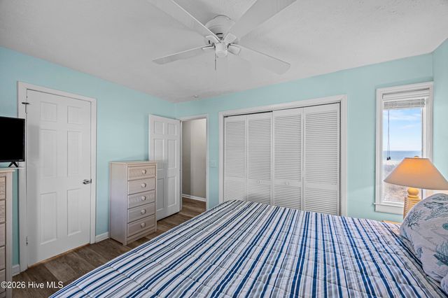 5127 W Beach Drive, Oak Island, NC 28465