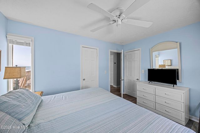 5127 W Beach Drive, Oak Island, NC 28465