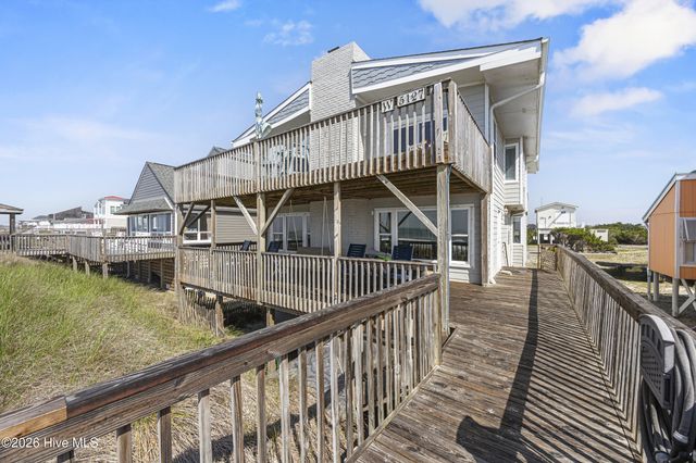 5127 W Beach Drive, Oak Island, NC 28465