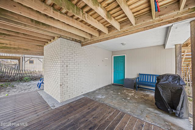 5127 W Beach Drive, Oak Island, NC 28465