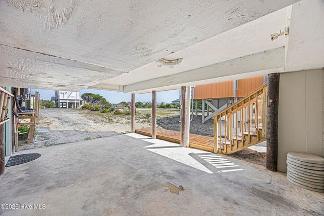 5127 W Beach Drive, Oak Island, NC 28465