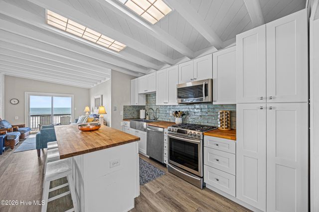 5127 W Beach Drive, Oak Island, NC 28465