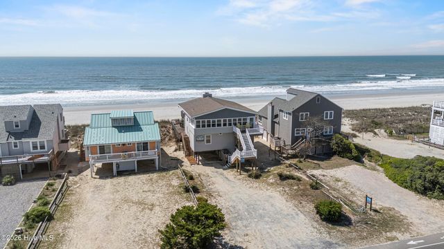 5127 W Beach Drive, Oak Island, NC 28465