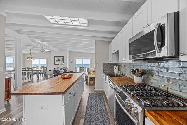 5127 W Beach Drive, Oak Island, NC 28465