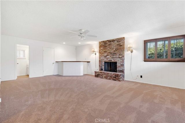 20264 Aetna Street, Woodland Hills, CA 91367