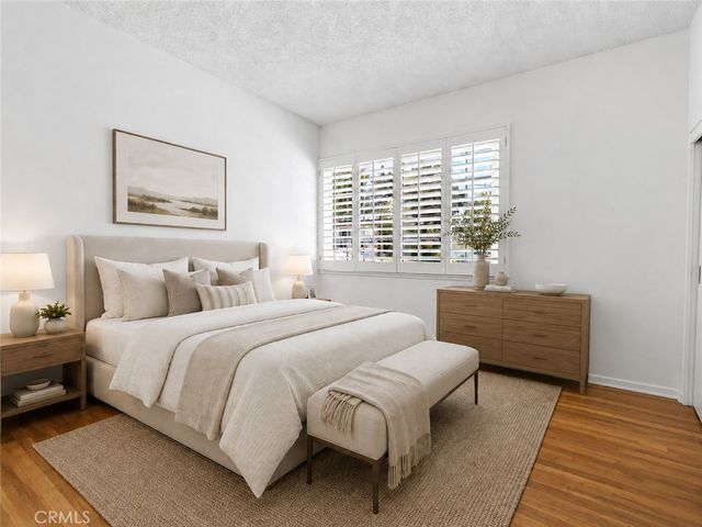 20264 Aetna Street, Woodland Hills, CA 91367