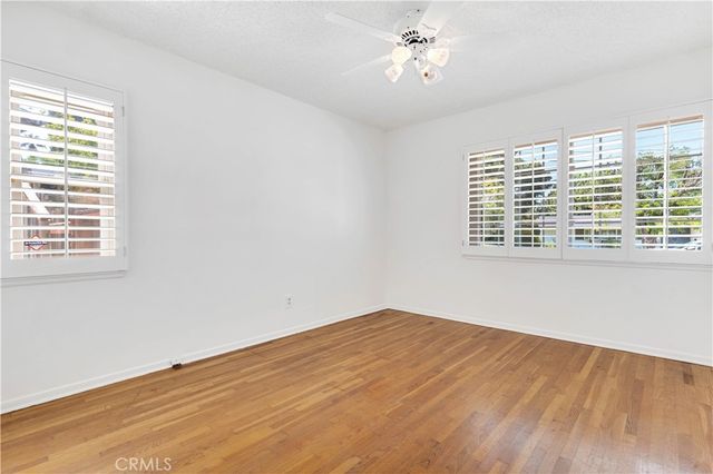 20264 Aetna Street, Woodland Hills, CA 91367