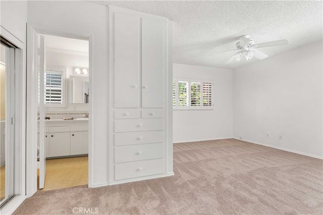 20264 Aetna Street, Woodland Hills, CA 91367