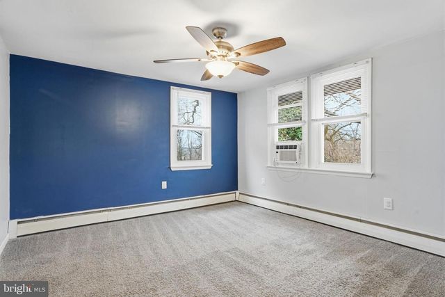 975 WOODVALE AVE, Langhorne, PA 19047