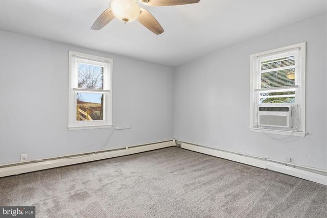 975 WOODVALE AVE, Langhorne, PA 19047