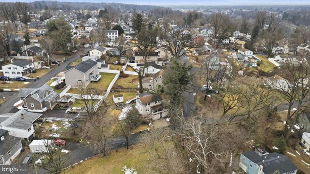 975 WOODVALE AVE, Langhorne, PA 19047