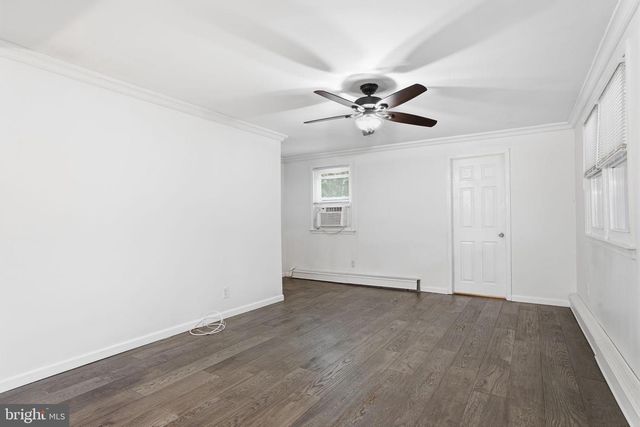 975 WOODVALE AVE, Langhorne, PA 19047