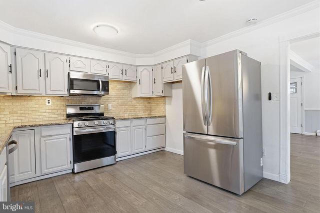 975 WOODVALE AVE, Langhorne, PA 19047