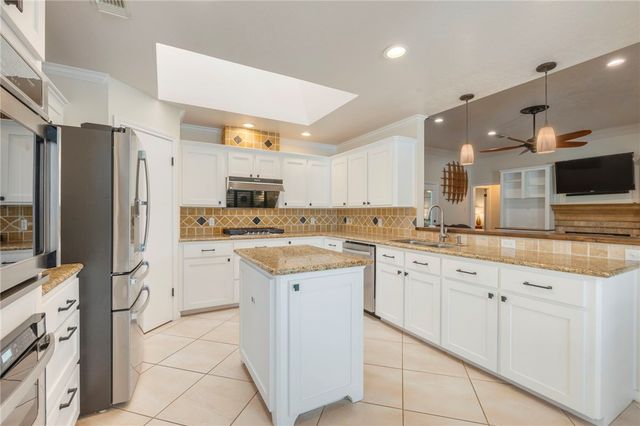 1103 12th Man Circle, College Station, TX 77845