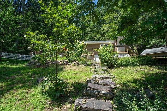 42 Deer Trail S, Greenwood Lake, NY 10925