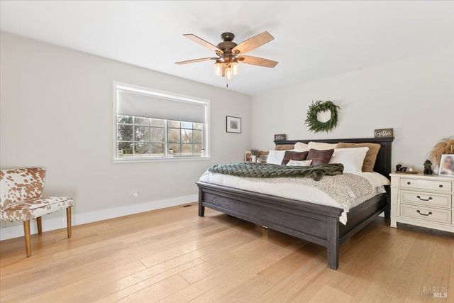 10465 Pelham Dr, Windsor, CA 95492