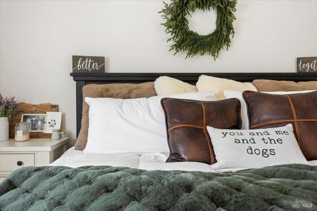 10465 Pelham Dr, Windsor, CA 95492