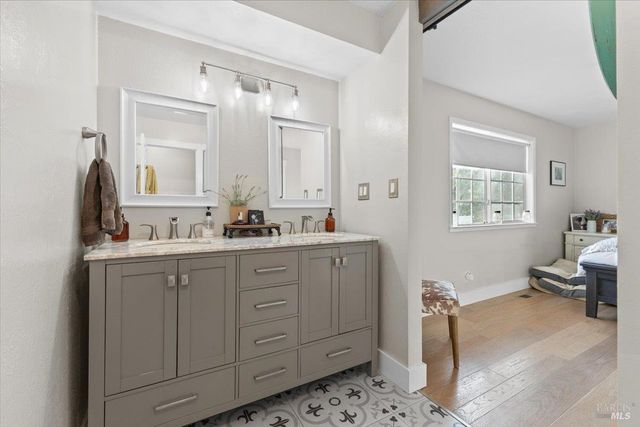 10465 Pelham Dr, Windsor, CA 95492