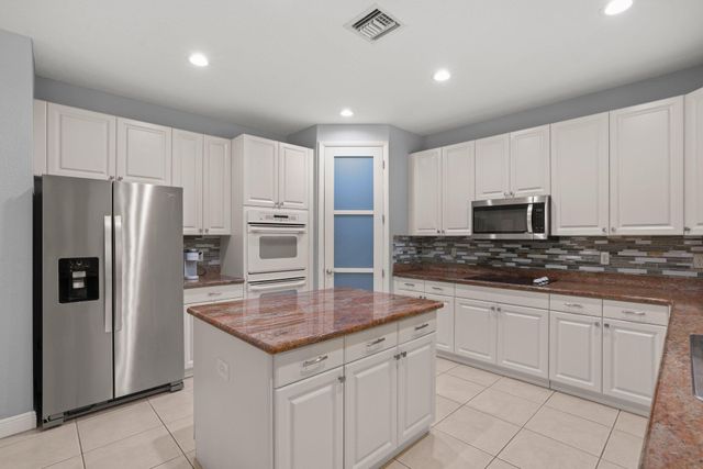 11157 Misty Ridge Way, Boynton Beach, FL 33473