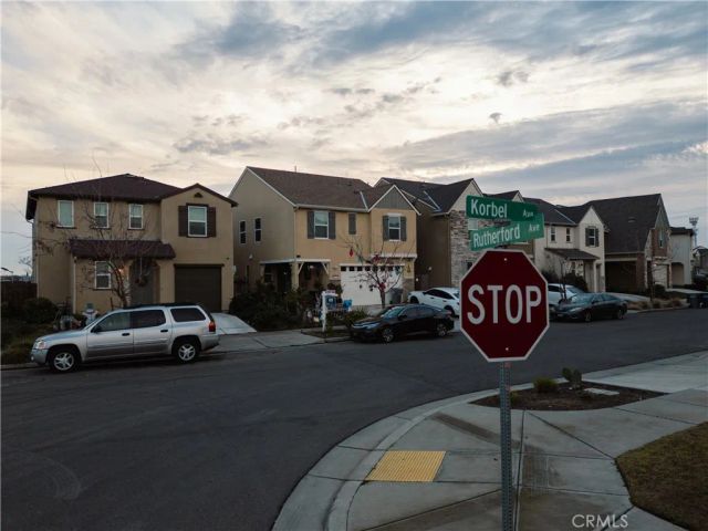 172 Korbel Avenue, Merced, CA 95348