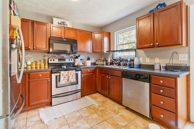 111 Baybrook Circle, Nicholasville, KY 40356