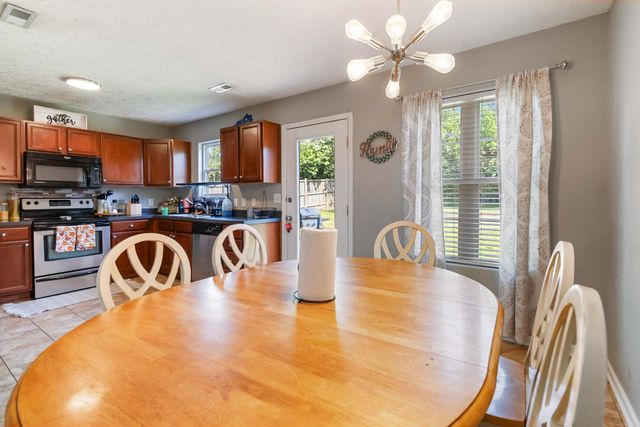 111 Baybrook Circle, Nicholasville, KY 40356