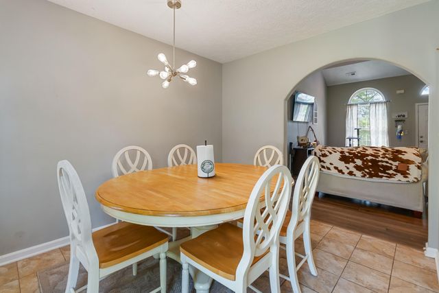 111 Baybrook Circle, Nicholasville, KY 40356