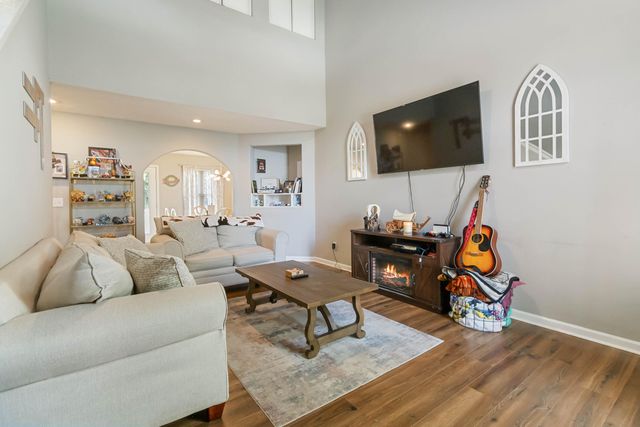 111 Baybrook Circle, Nicholasville, KY 40356