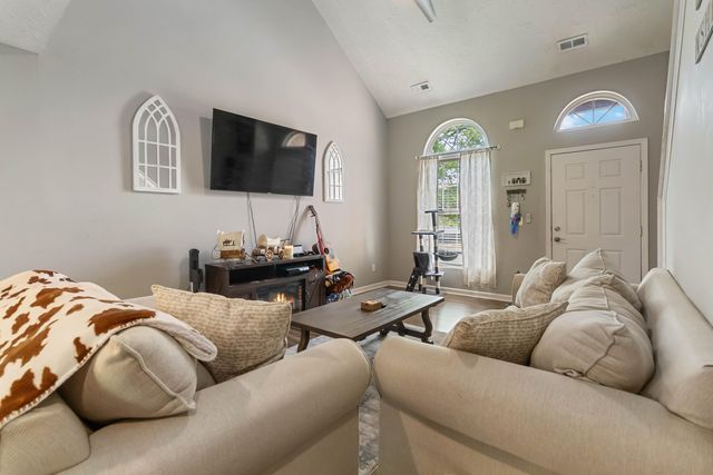 111 Baybrook Circle, Nicholasville, KY 40356