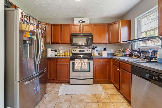 111 Baybrook Circle, Nicholasville, KY 40356