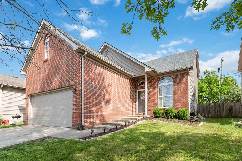 111 Baybrook Circle, Nicholasville, KY 40356