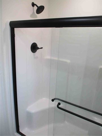 8 Yarrow Lane, Bella Vista, AR 72715