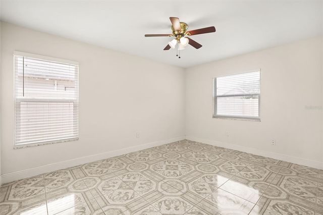 948 OCALA WOODS LANE, Orlando, FL 32824