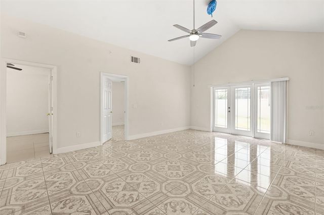 948 OCALA WOODS LANE, Orlando, FL 32824