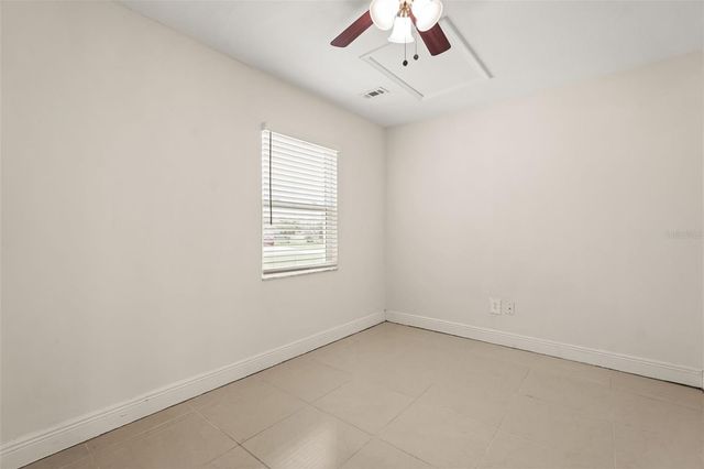948 OCALA WOODS LANE, Orlando, FL 32824