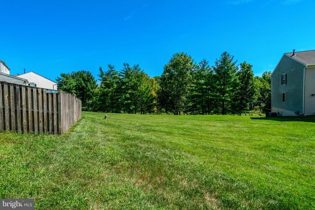 7305 ROTUNDA CT, Clinton, MD 20735