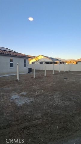 223 Oakton Court, Hemet, CA 92543