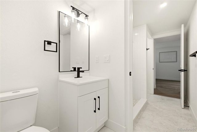 8520 W Virginia Avenue, Lakewood, CO 80226