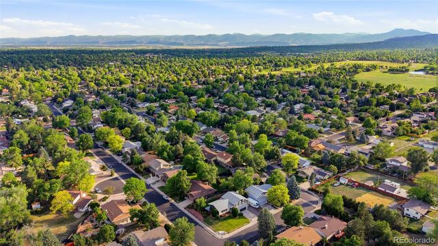 8520 W Virginia Avenue, Lakewood, CO 80226