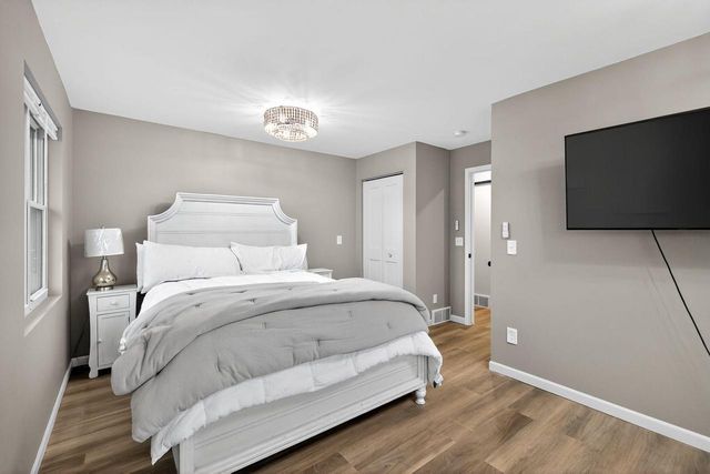 205 Ann Street, Fox Lake, WI 53933