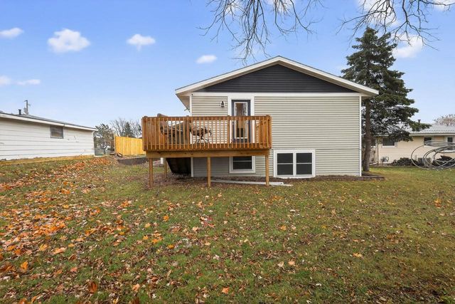205 Ann Street, Fox Lake, WI 53933