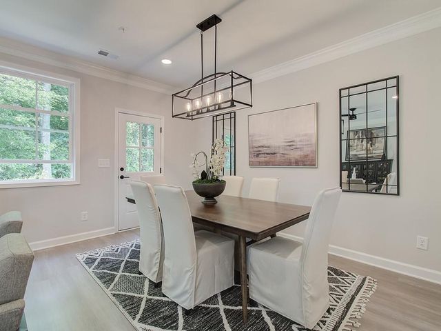 228 Dahlia Drive, Woodstock, GA 30188