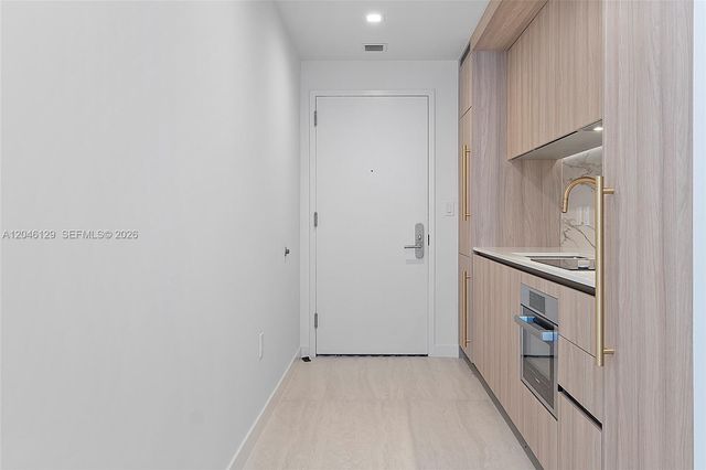 77 SE 5th Street 1905, Miami, FL 33131
