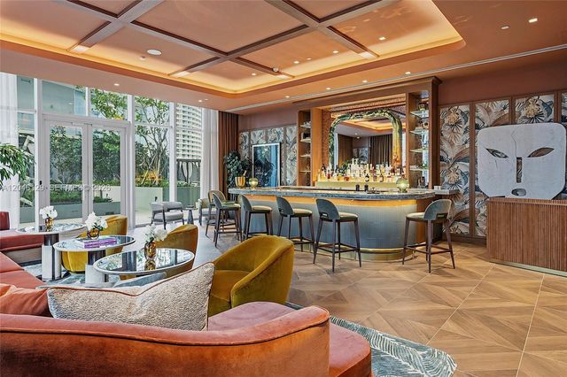 77 SE 5th Street 1905, Miami, FL 33131