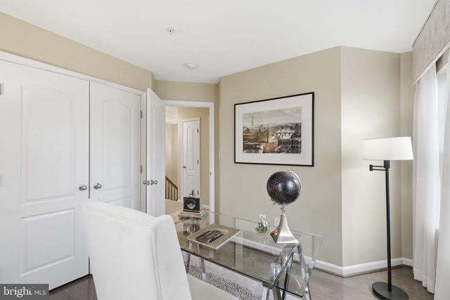 627 AVA CIR NE, Washington, DC 20017