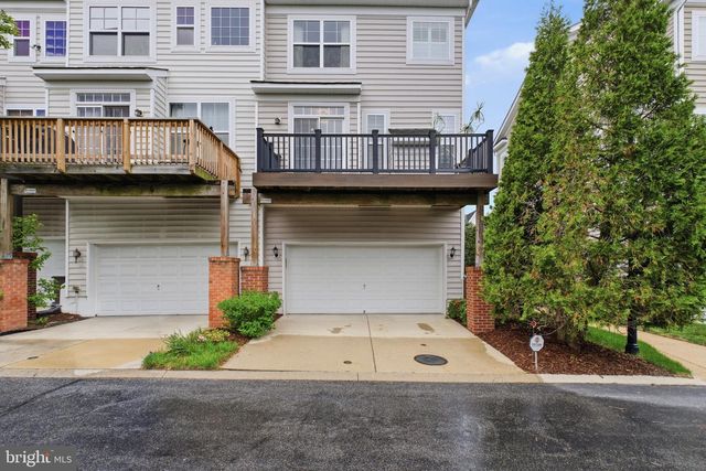 627 AVA CIR NE, Washington, DC 20017